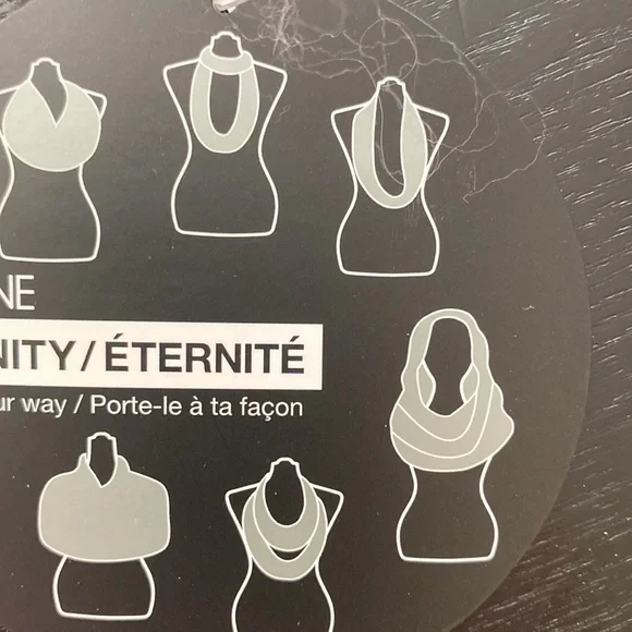 NWT Infinity Scarf - Picture 5 of 8